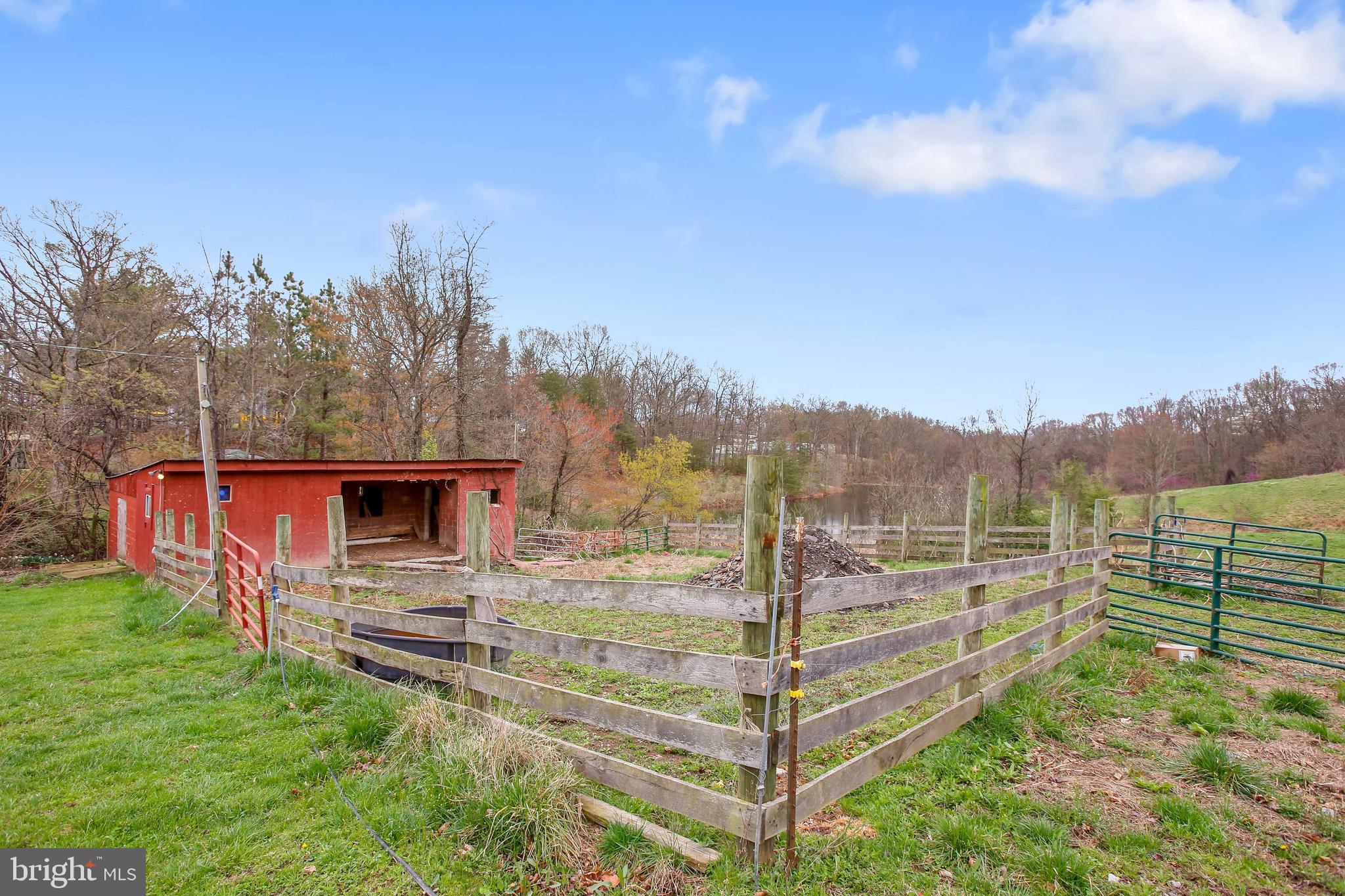 10460 Martinsburg Rd