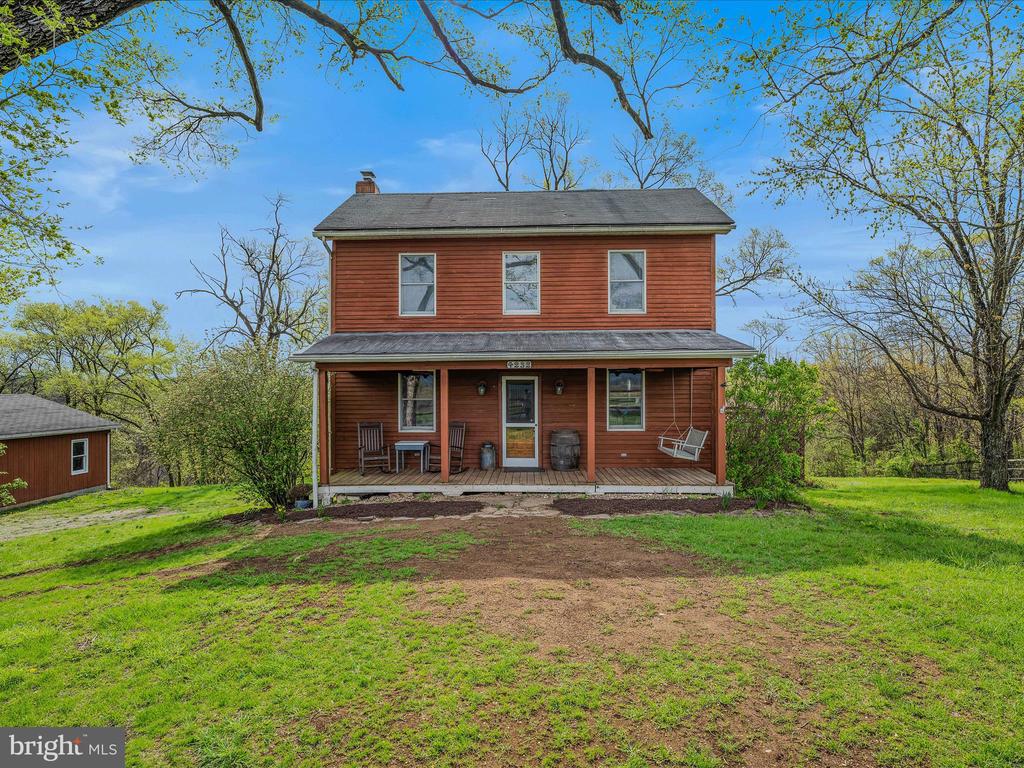 4232 Fairview Dr