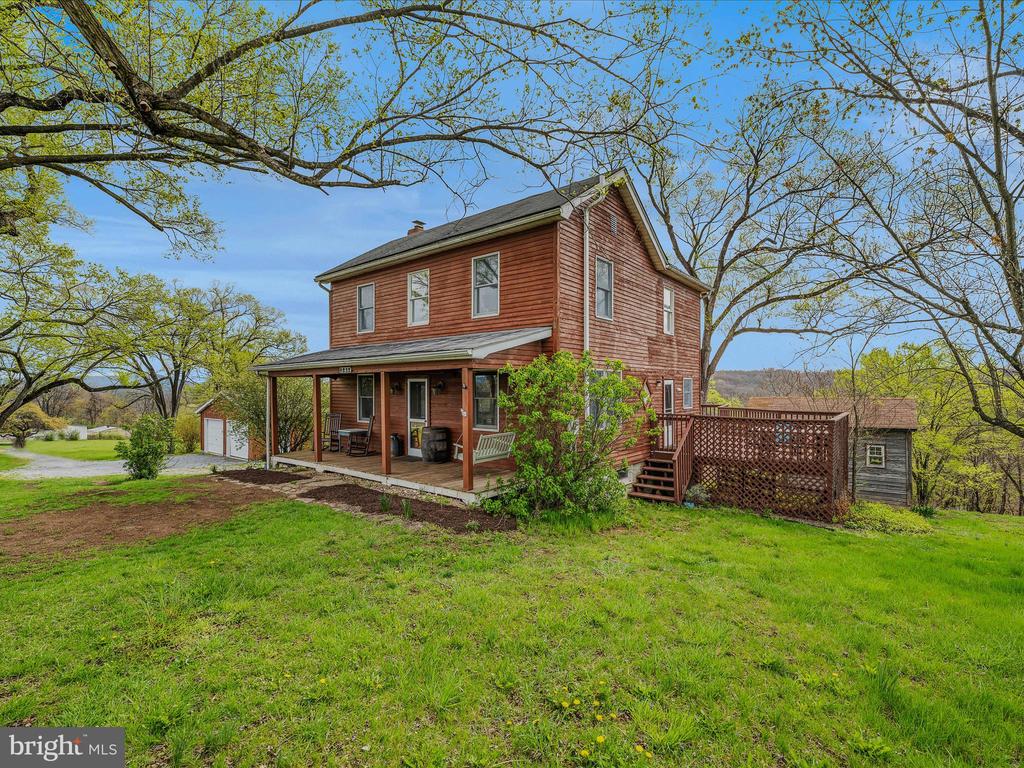 4232 Fairview Dr