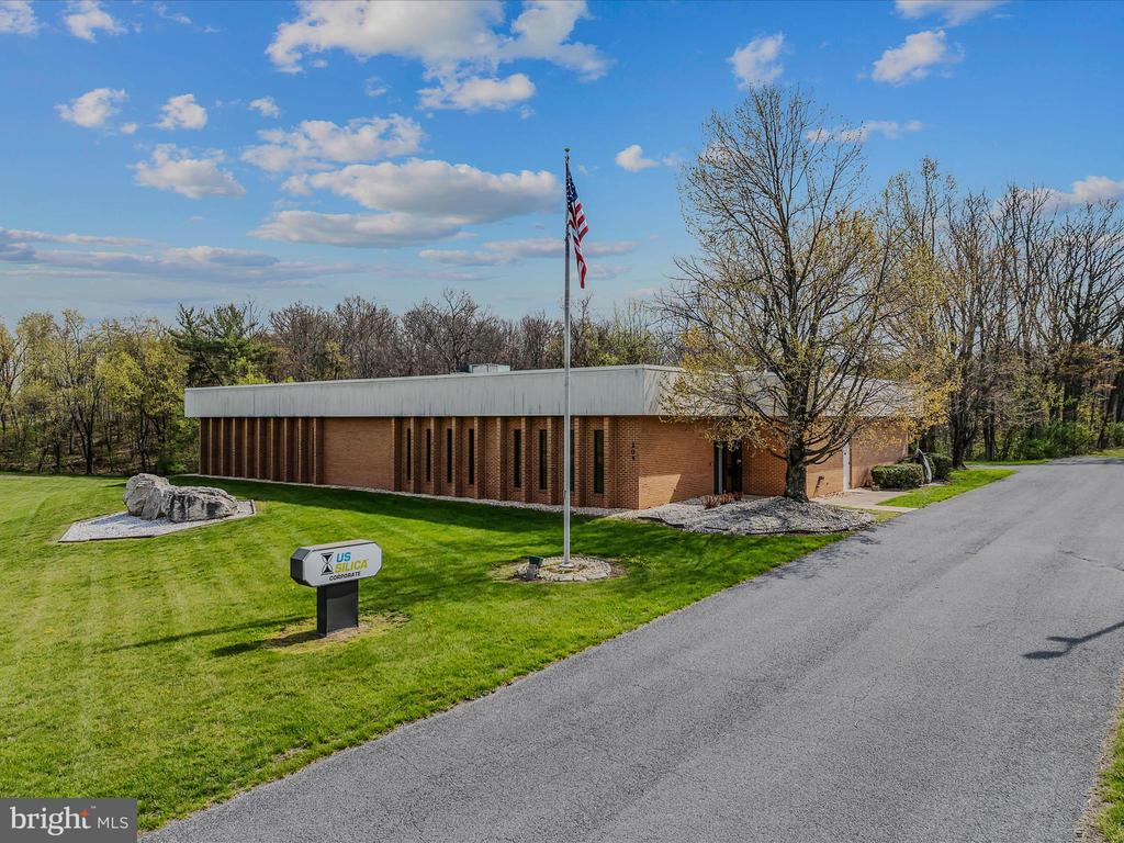 204 Sand Mine Rd