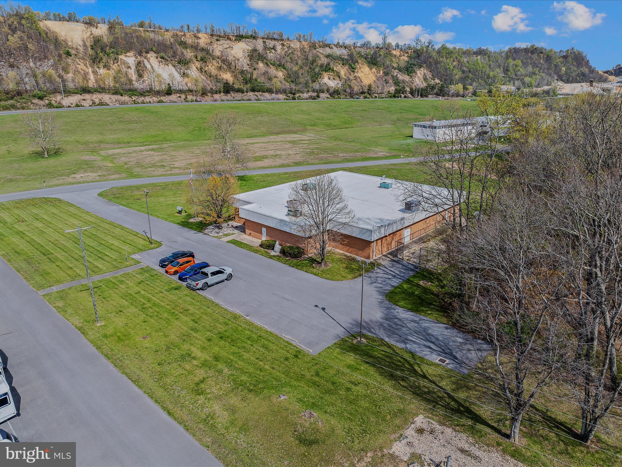 204 Sand Mine Rd