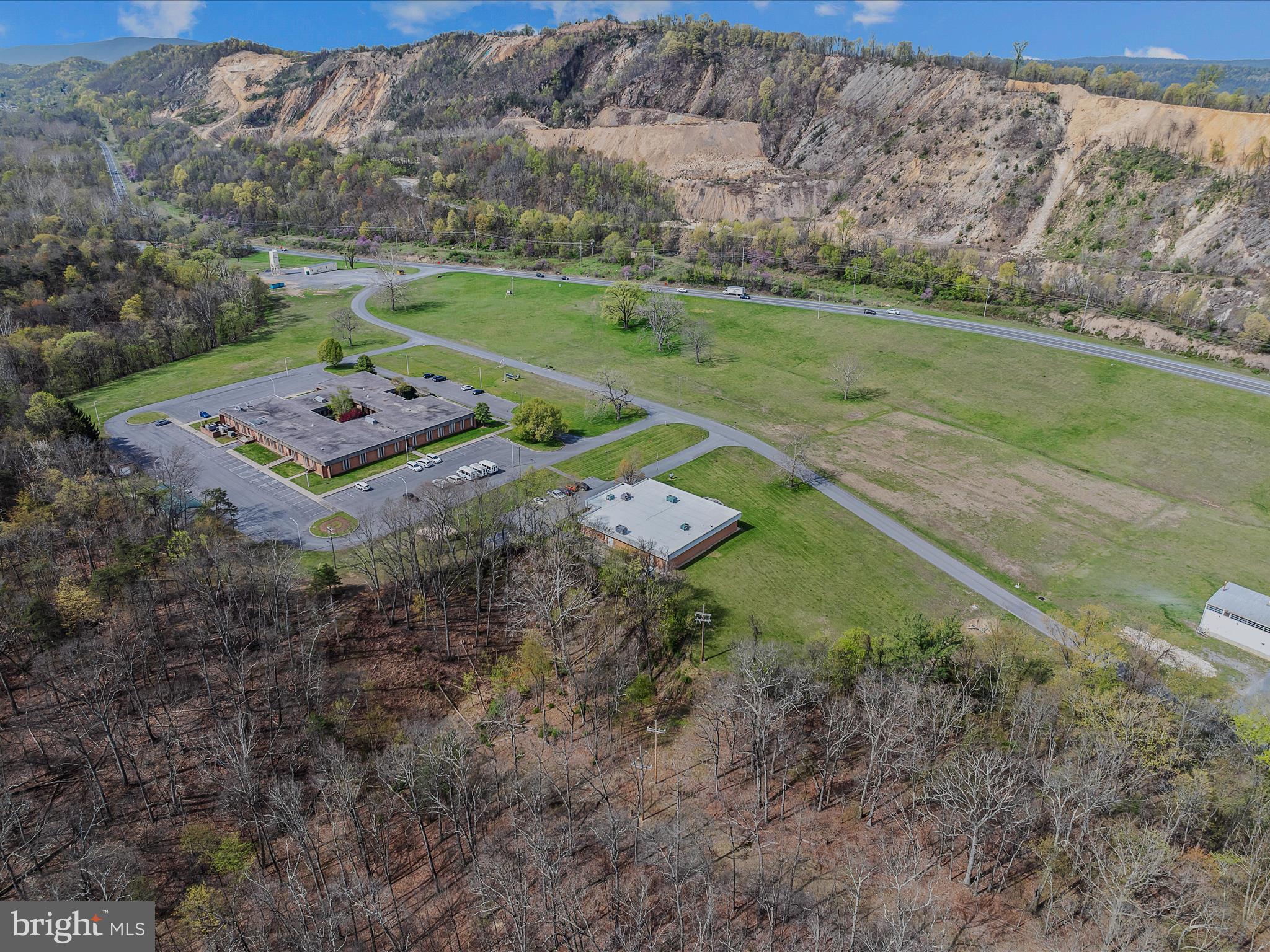 204 Sand Mine Rd
