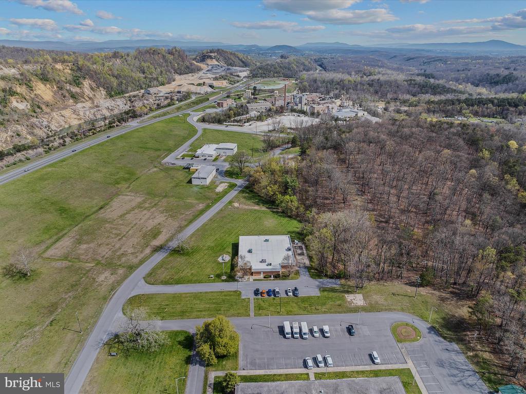 204 Sand Mine Rd