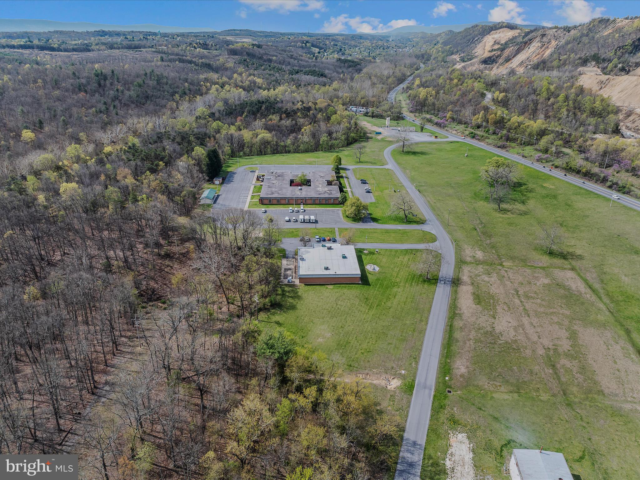 204 Sand Mine Rd