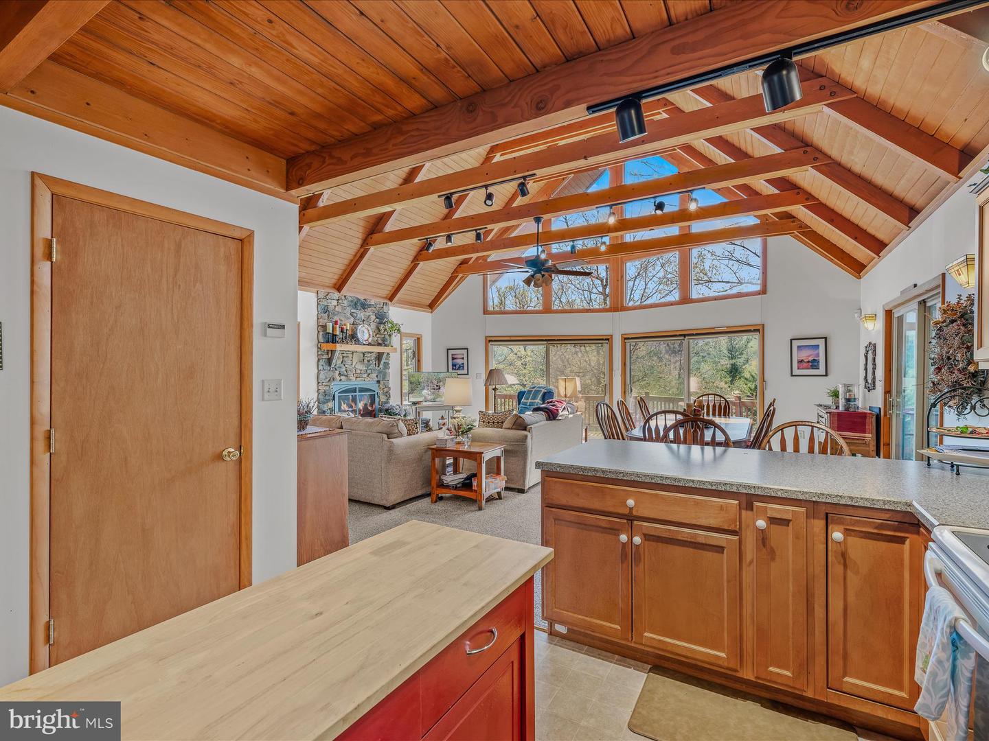 80 Purple Finch Ln