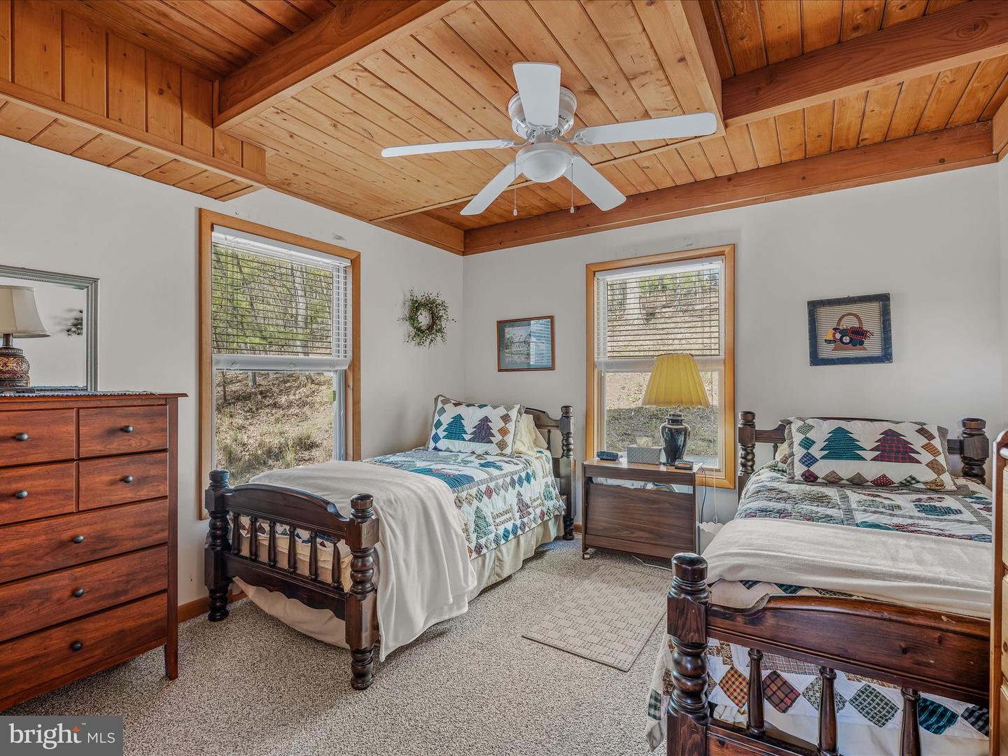 80 Purple Finch Ln