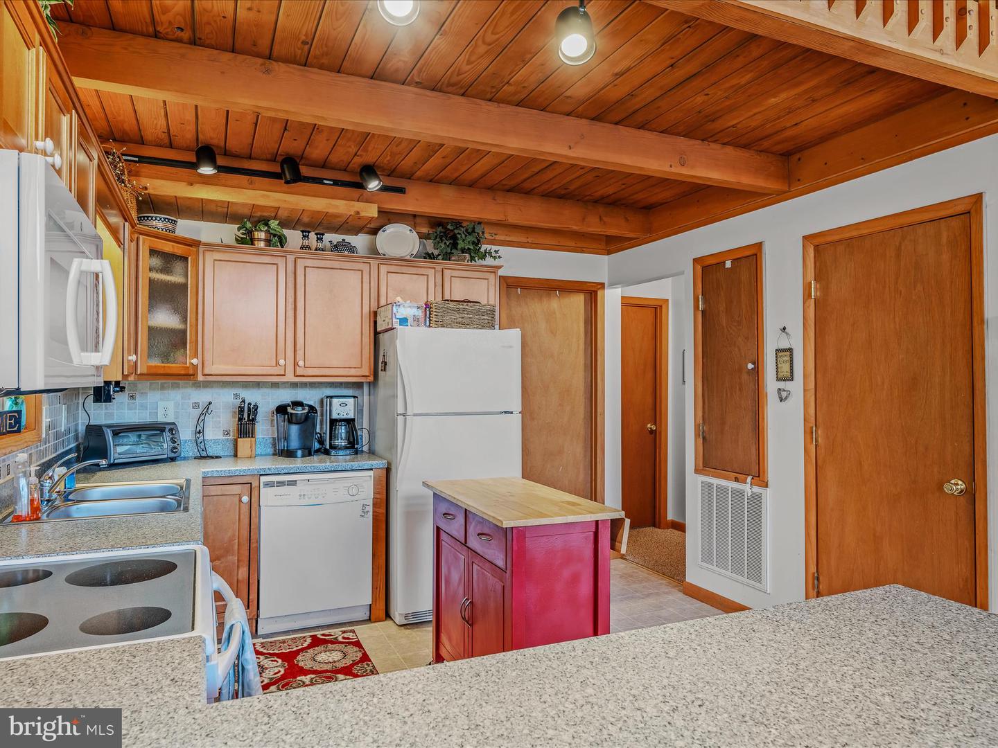 80 Purple Finch Ln