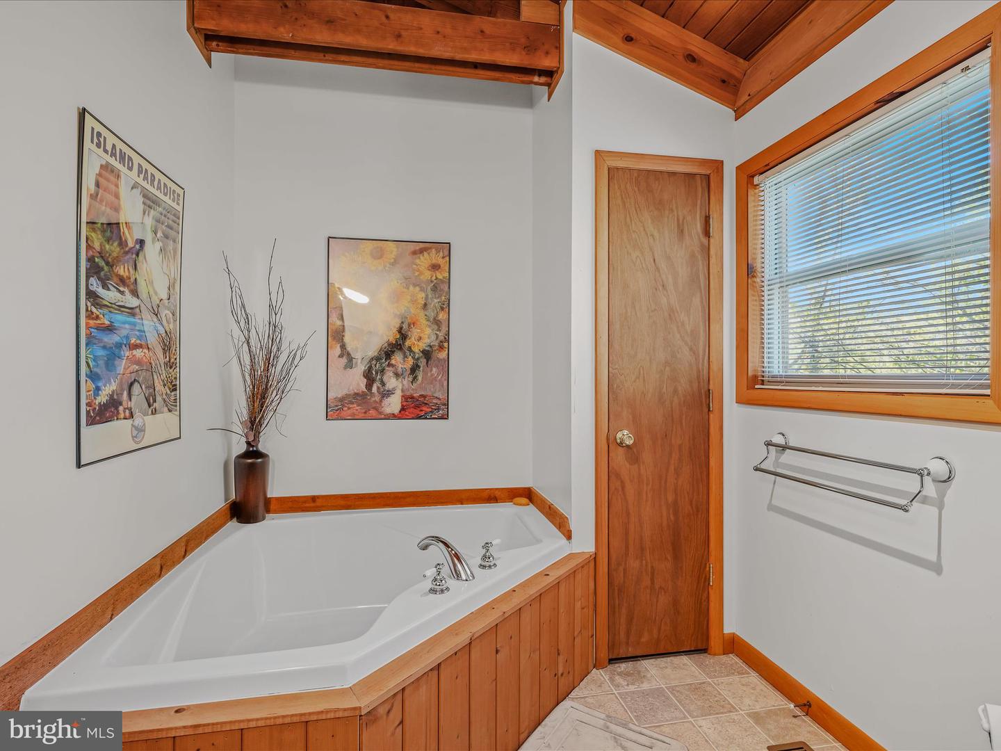 80 Purple Finch Ln