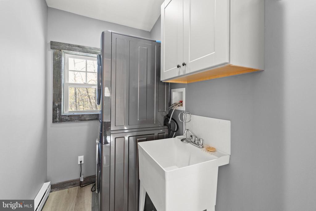 275 OAK FOREST LANE