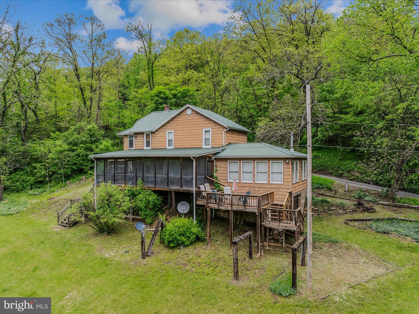 326 Doe Gully Rd
