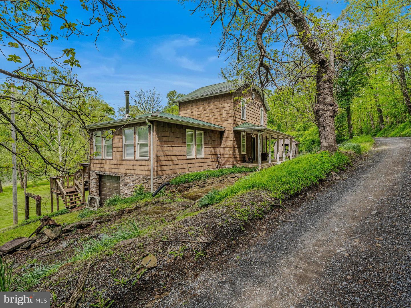 326 Doe Gully Rd