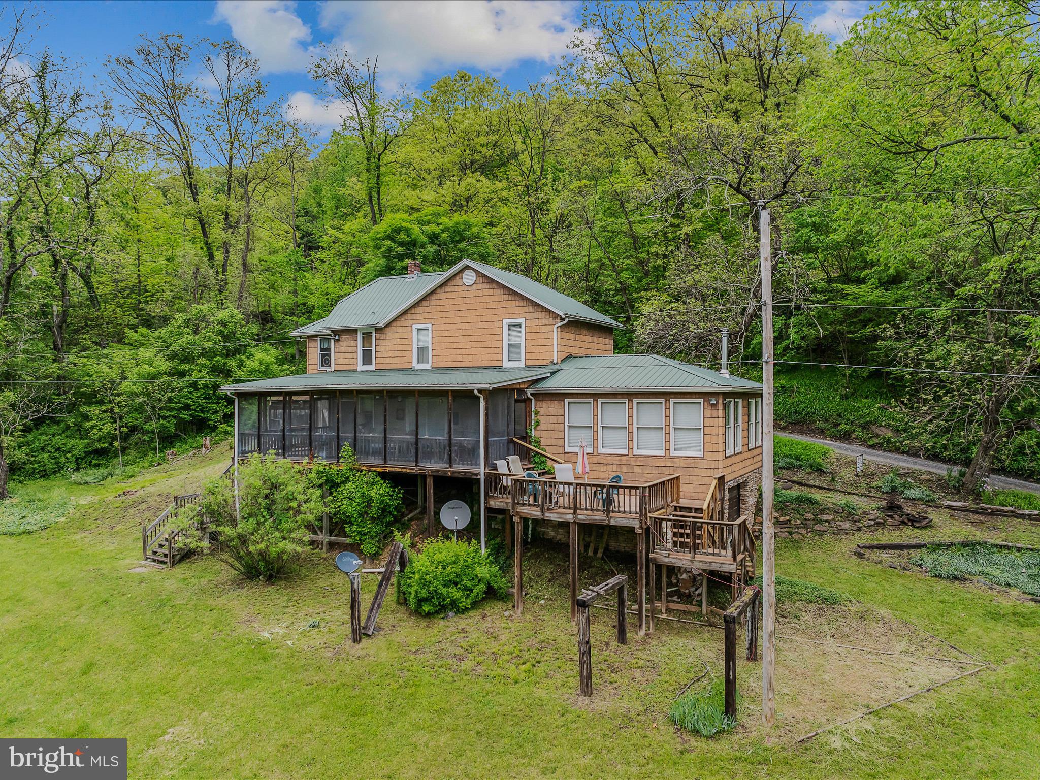 326 Doe Gully Rd