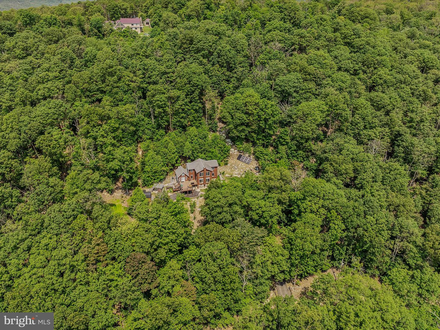 71 Chateau Ln