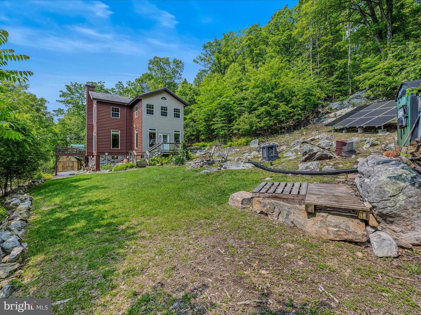 71 Chateau Ln