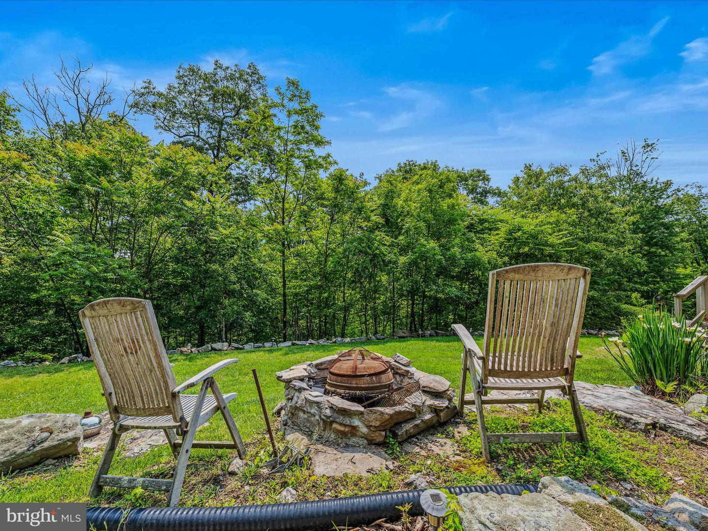 71 Chateau Ln