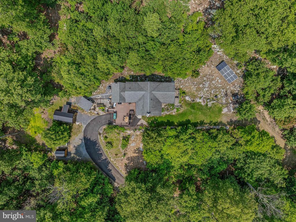 71 Chateau Ln