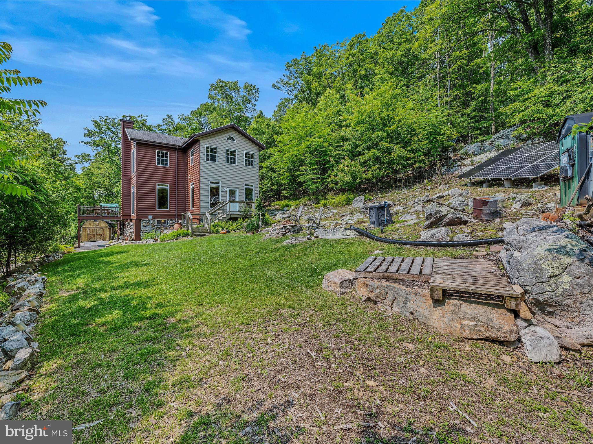 71 Chateau Ln