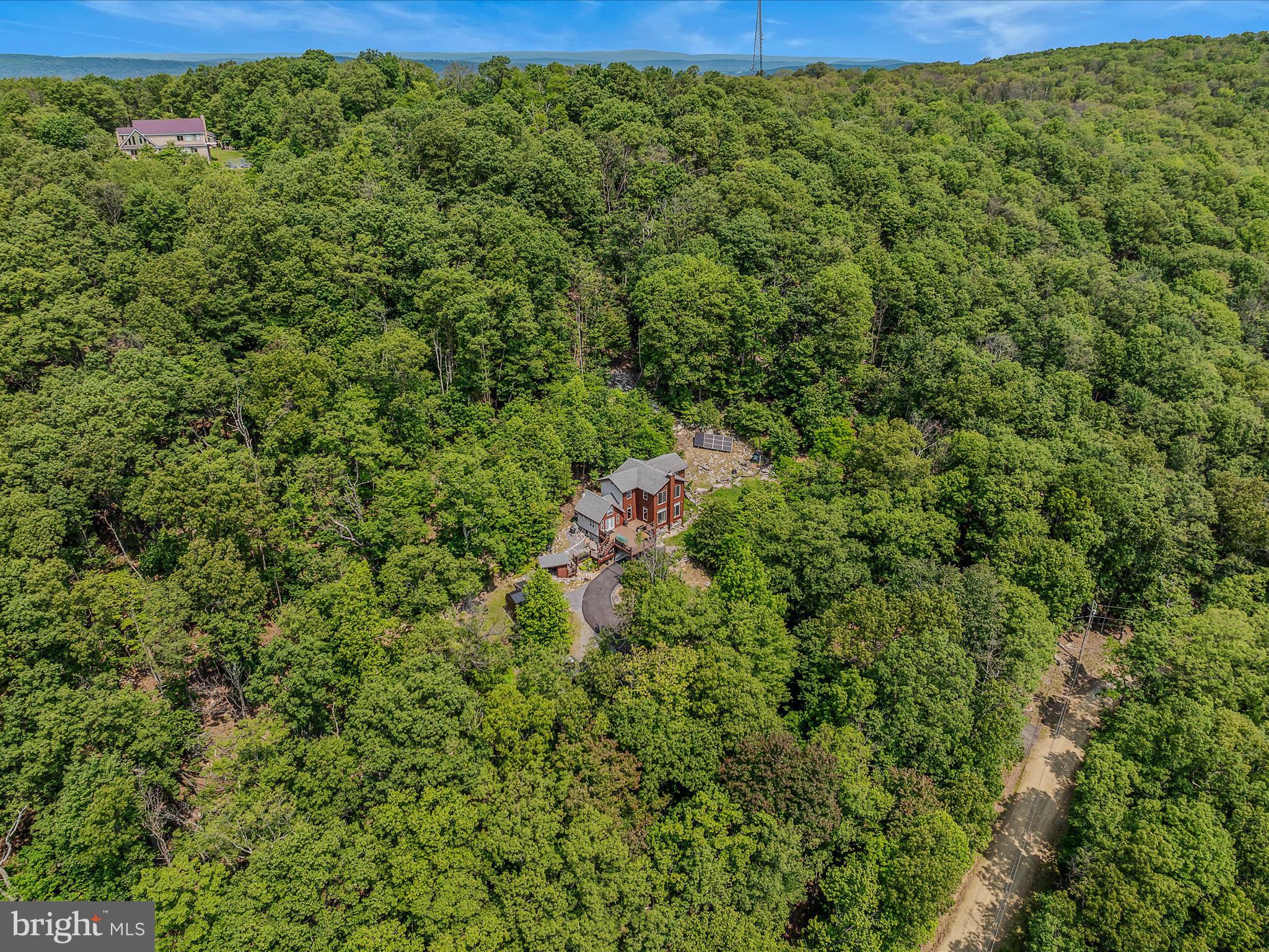 71 Chateau Ln