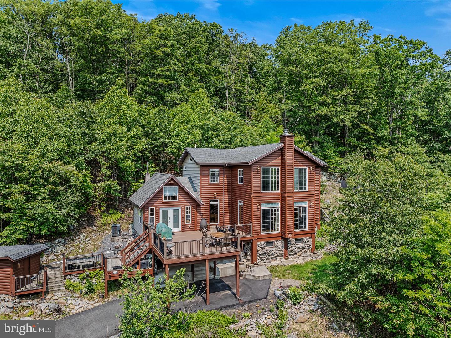 71 Chateau Ln