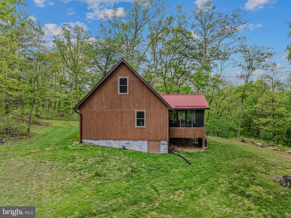 82 Vista River Ln