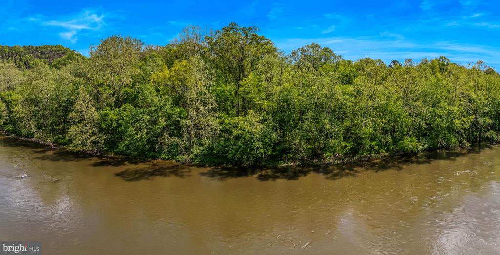 82 Vista River Ln