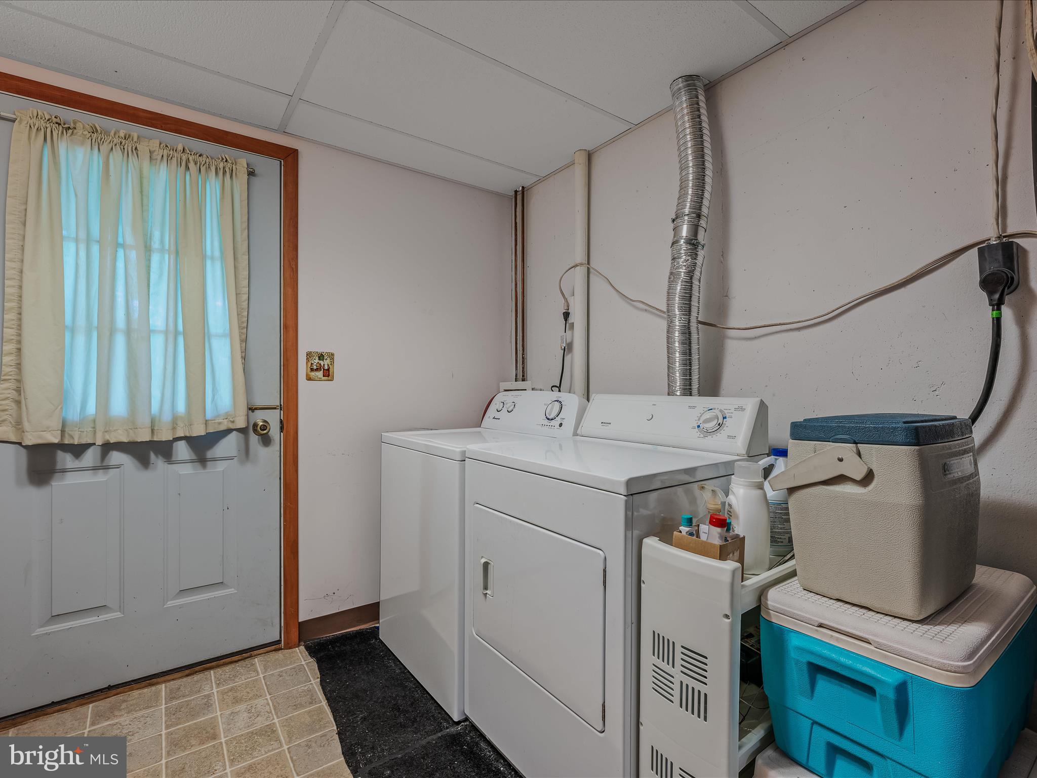 17 MOUNTAINSIDE LOOP