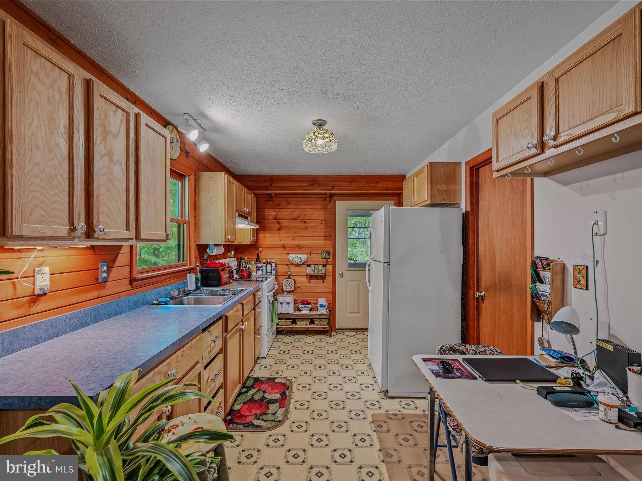 17 MOUNTAINSIDE LOOP