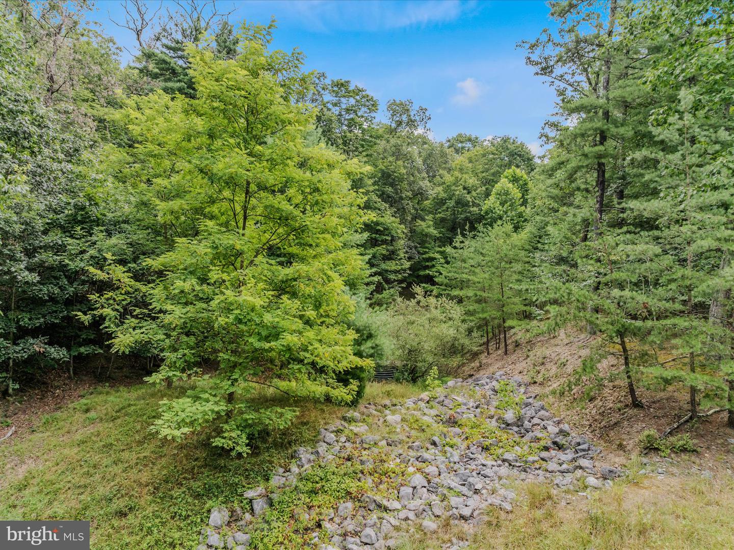 Fairview Oaks Way