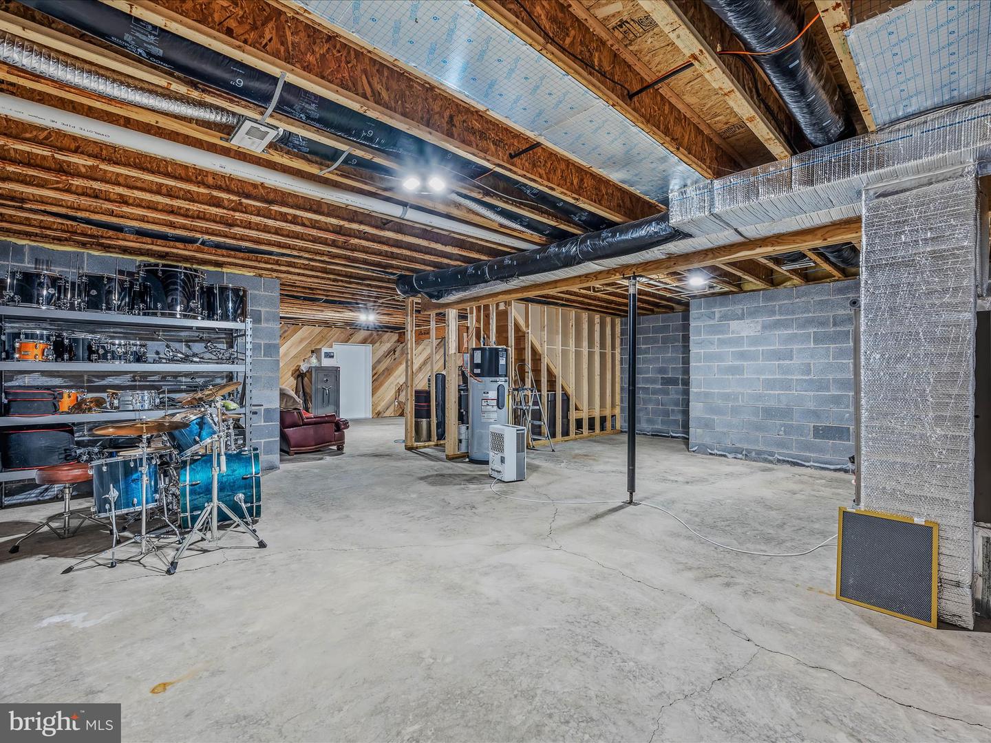 81 Fairview Oaks Ln