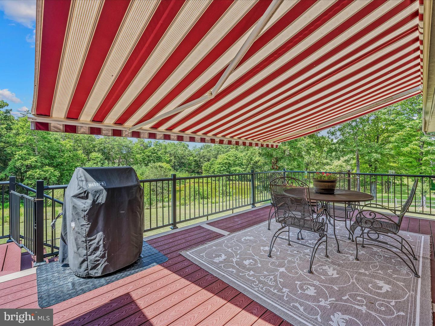 81 Fairview Oaks Ln