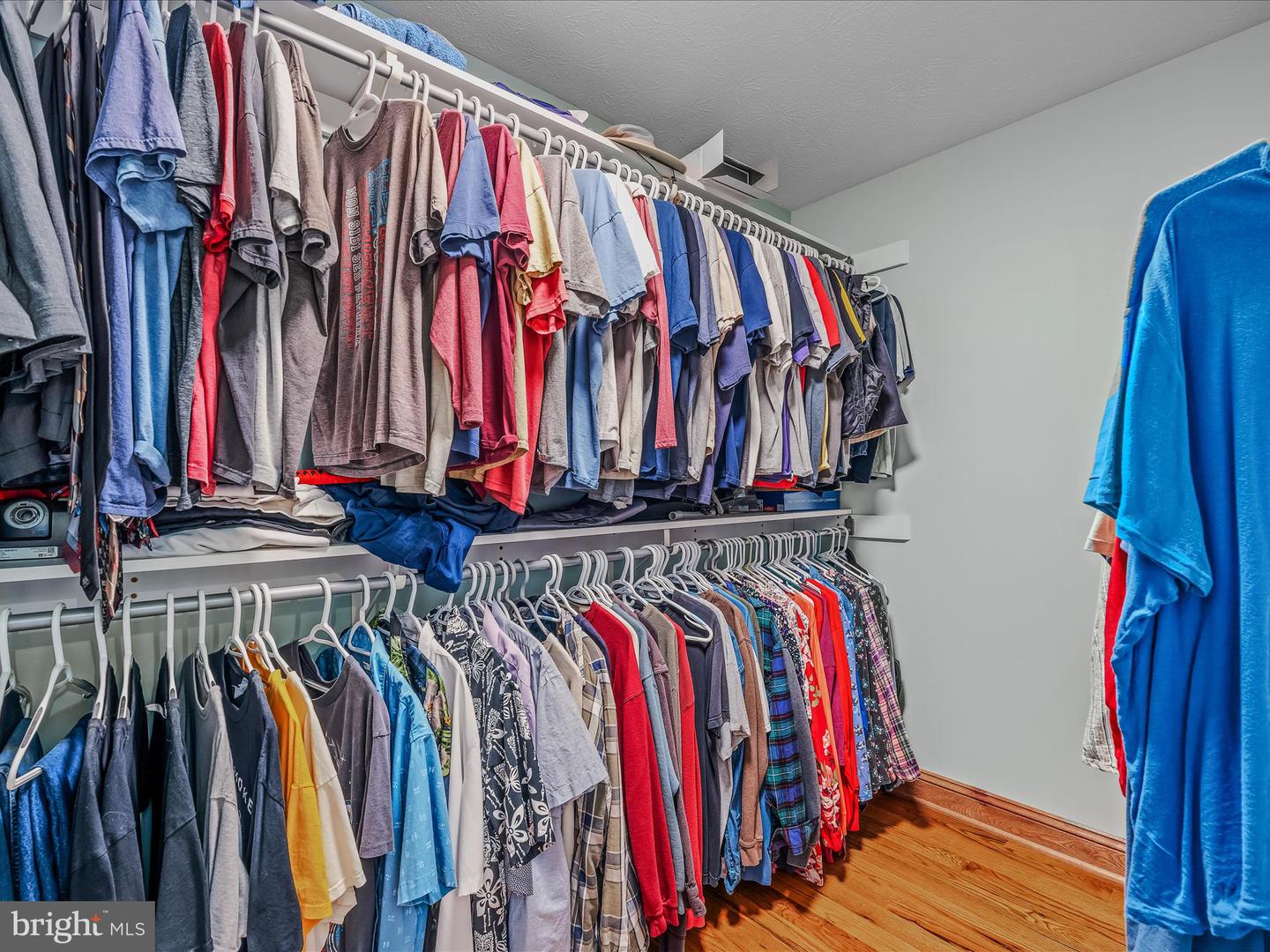 81 Fairview Oaks Ln