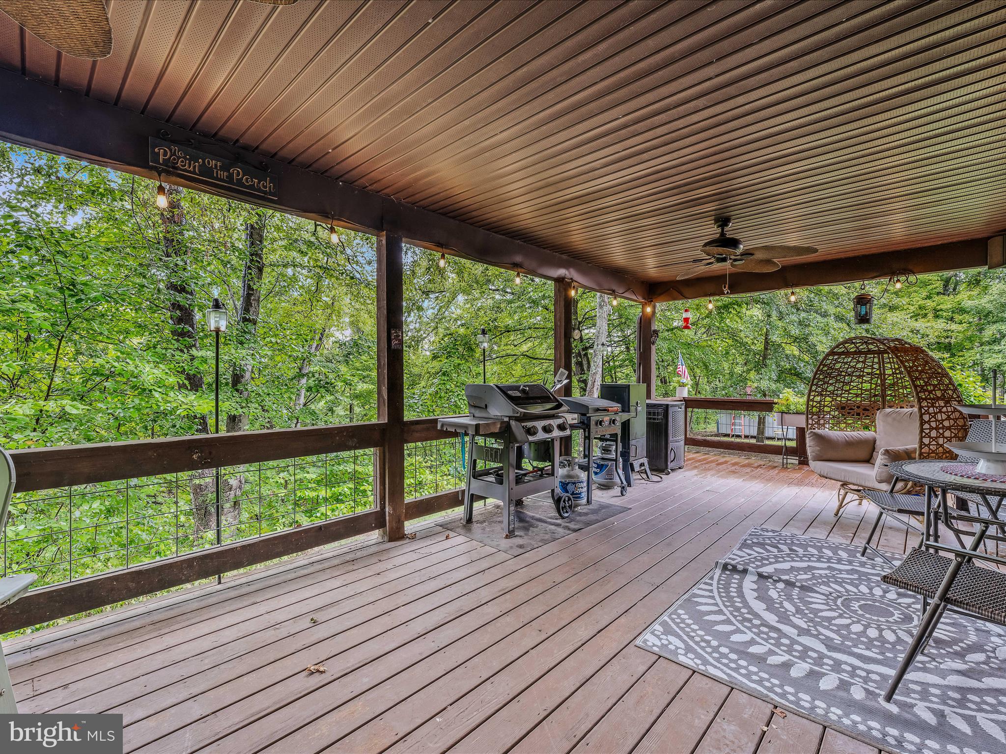 626 Clay Pits Ln