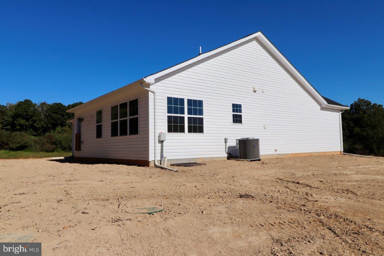 113 W SANTILLI TRAIL