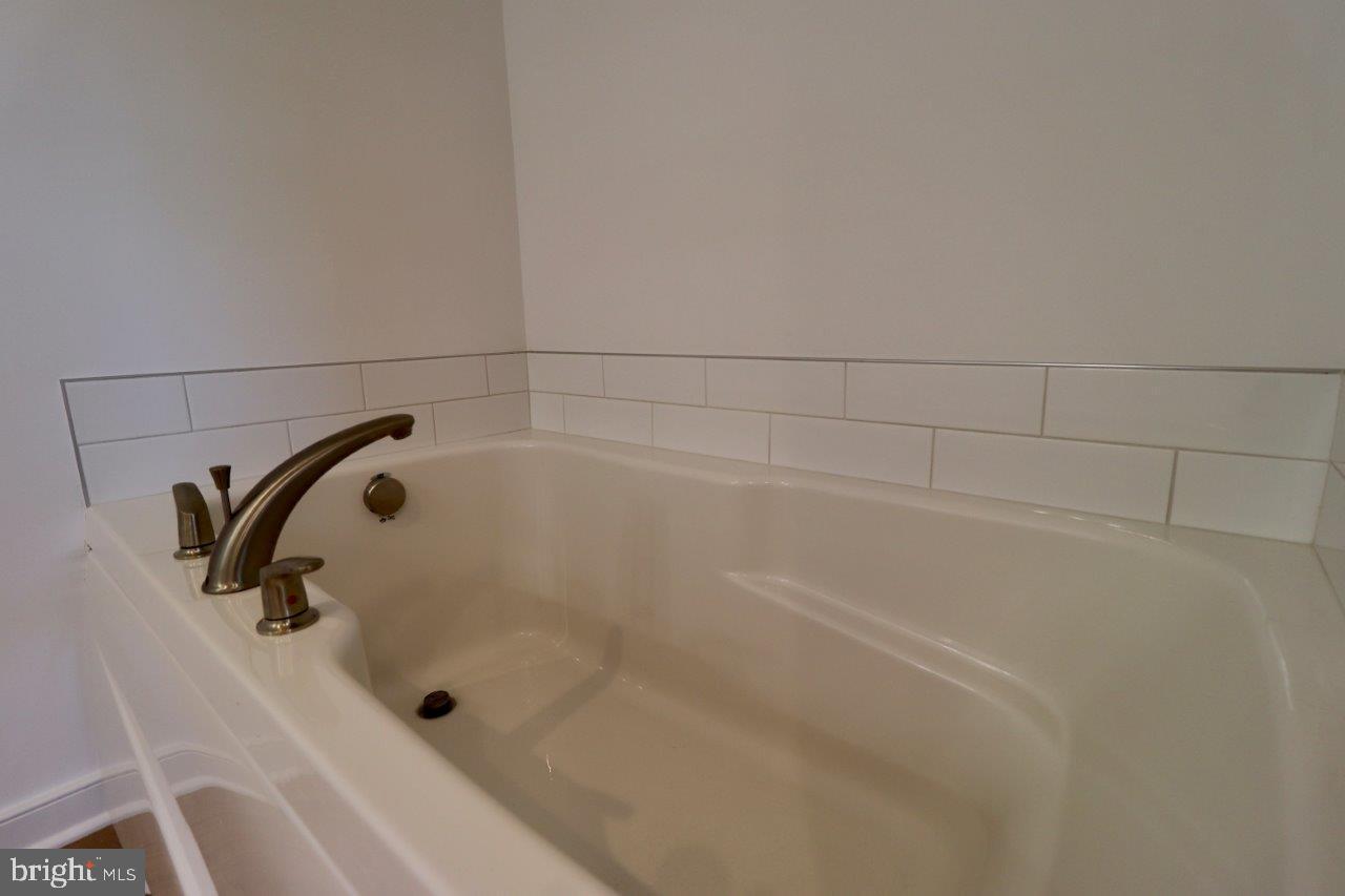 113 W SANTILLI TRAIL