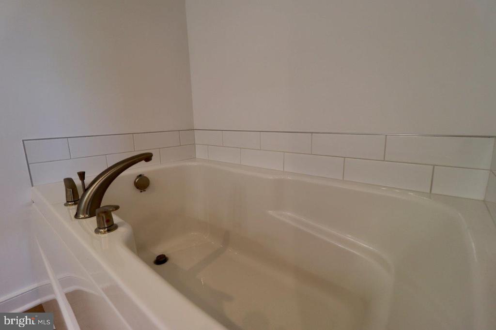 113 W SANTILLI TRAIL