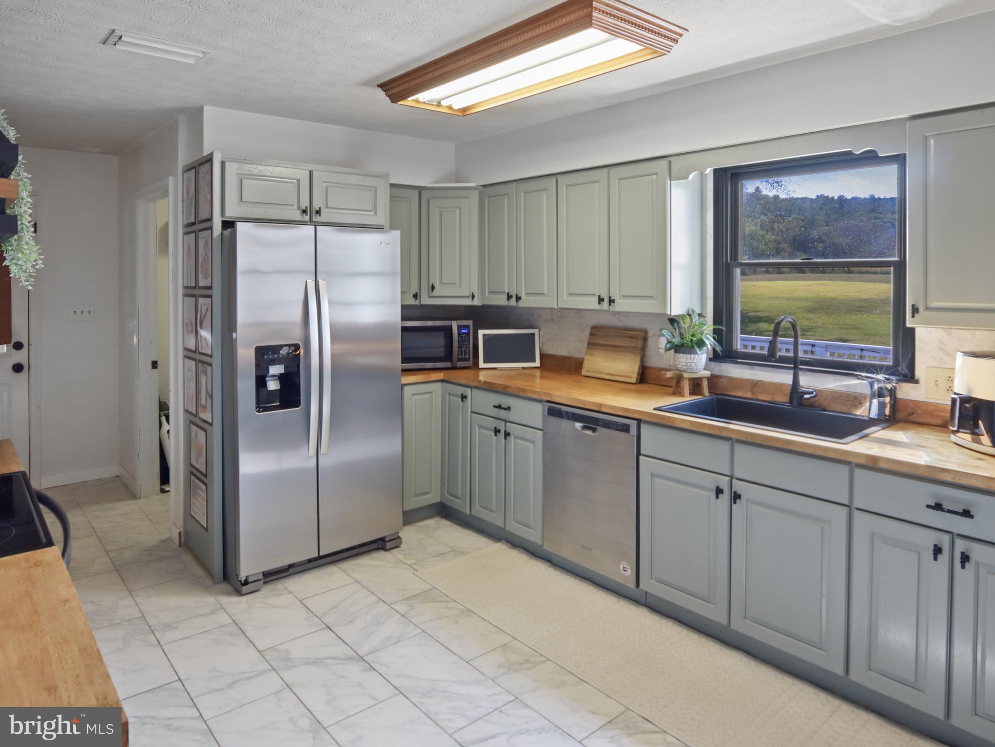 2754 LUTHER MICHAEL ROAD