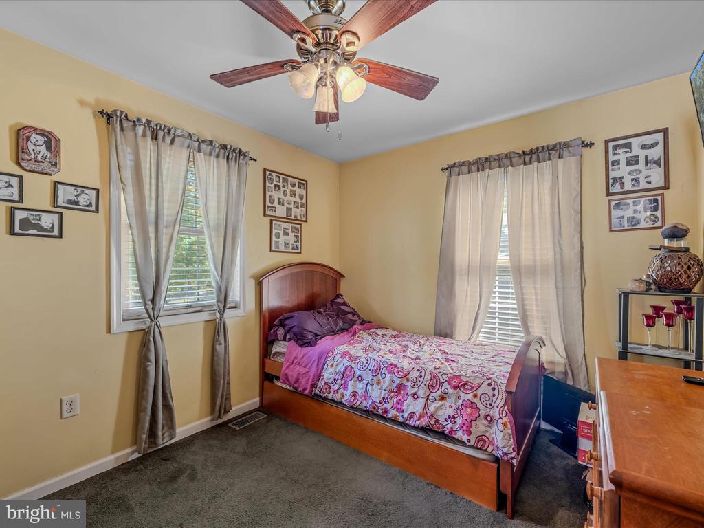 608 DEHAVEN ROAD