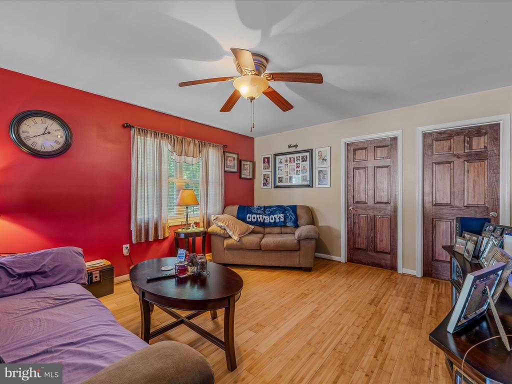 608 DEHAVEN ROAD