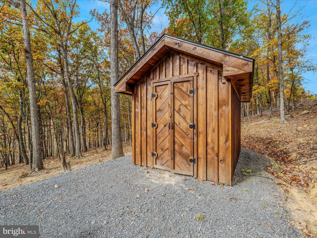 367 DOMINION TRAIL
