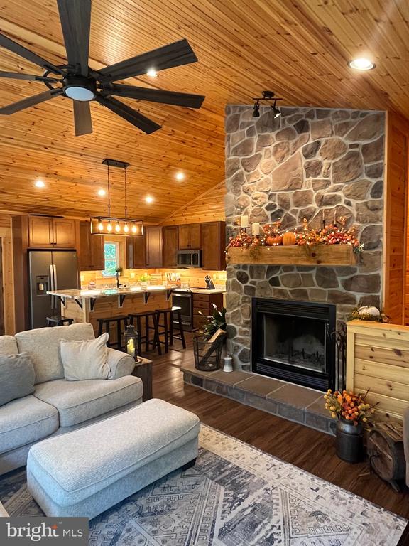 367 DOMINION TRAIL