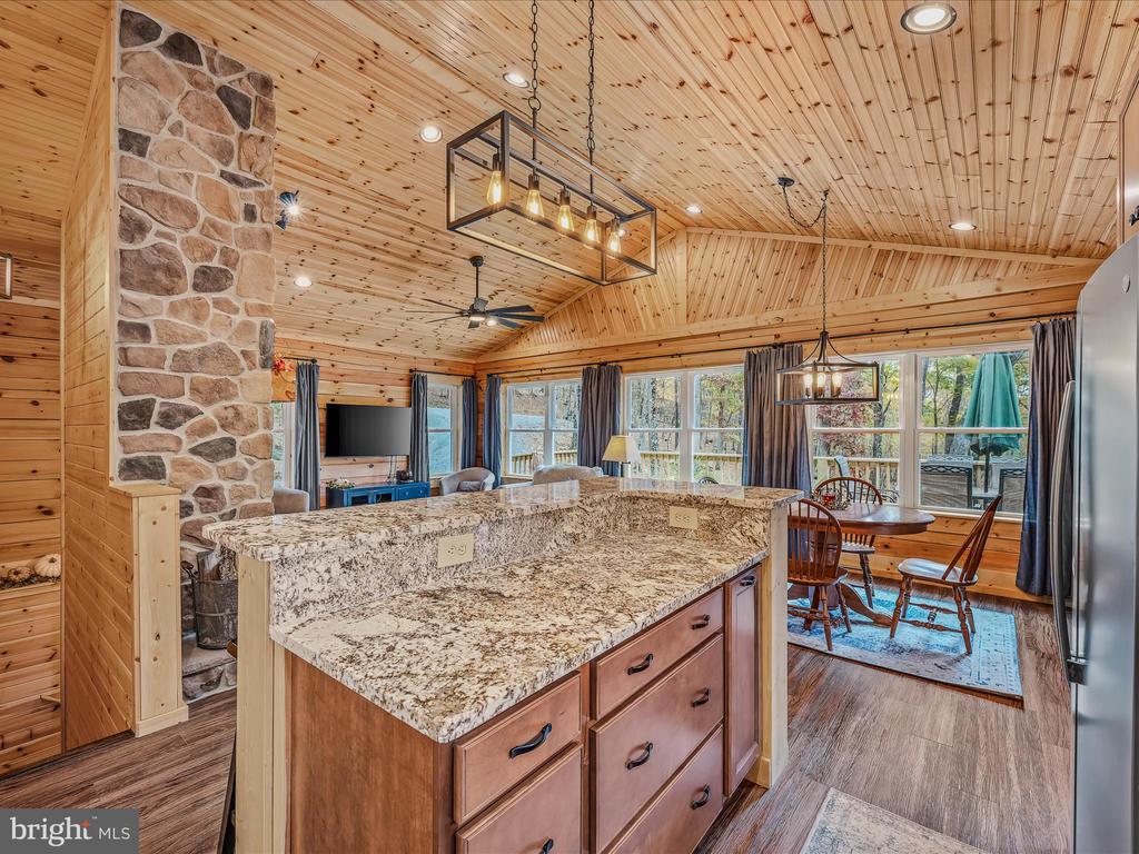 367 DOMINION TRAIL