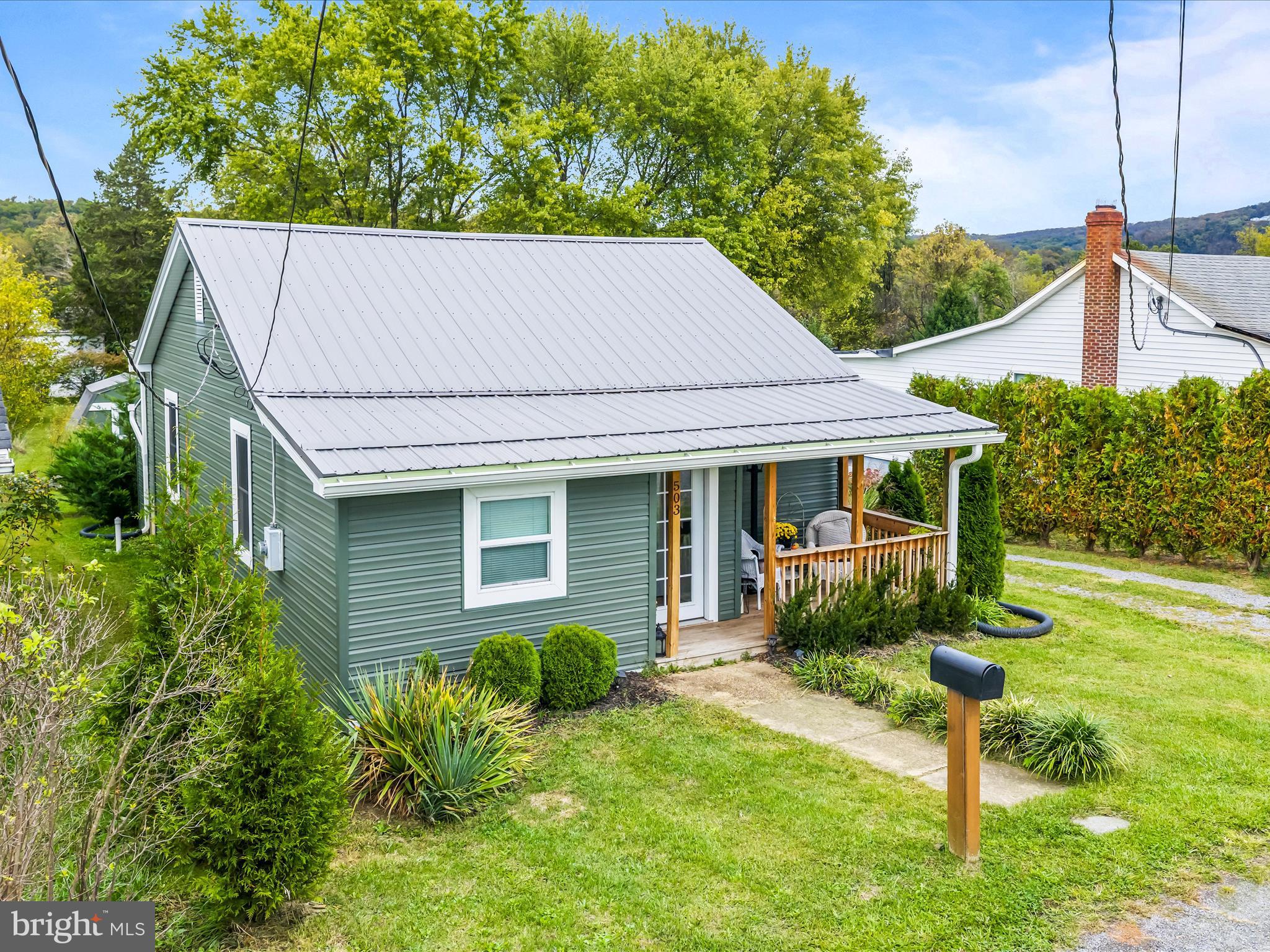 503 HAMMOND STREET