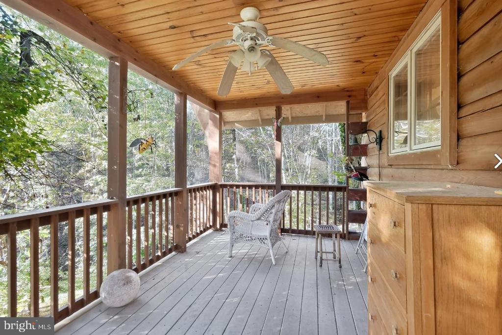 375 MOSS HILL COURT