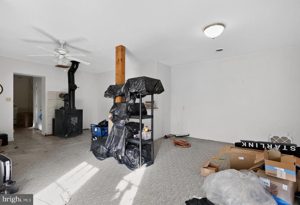 375 MOSS HILL COURT