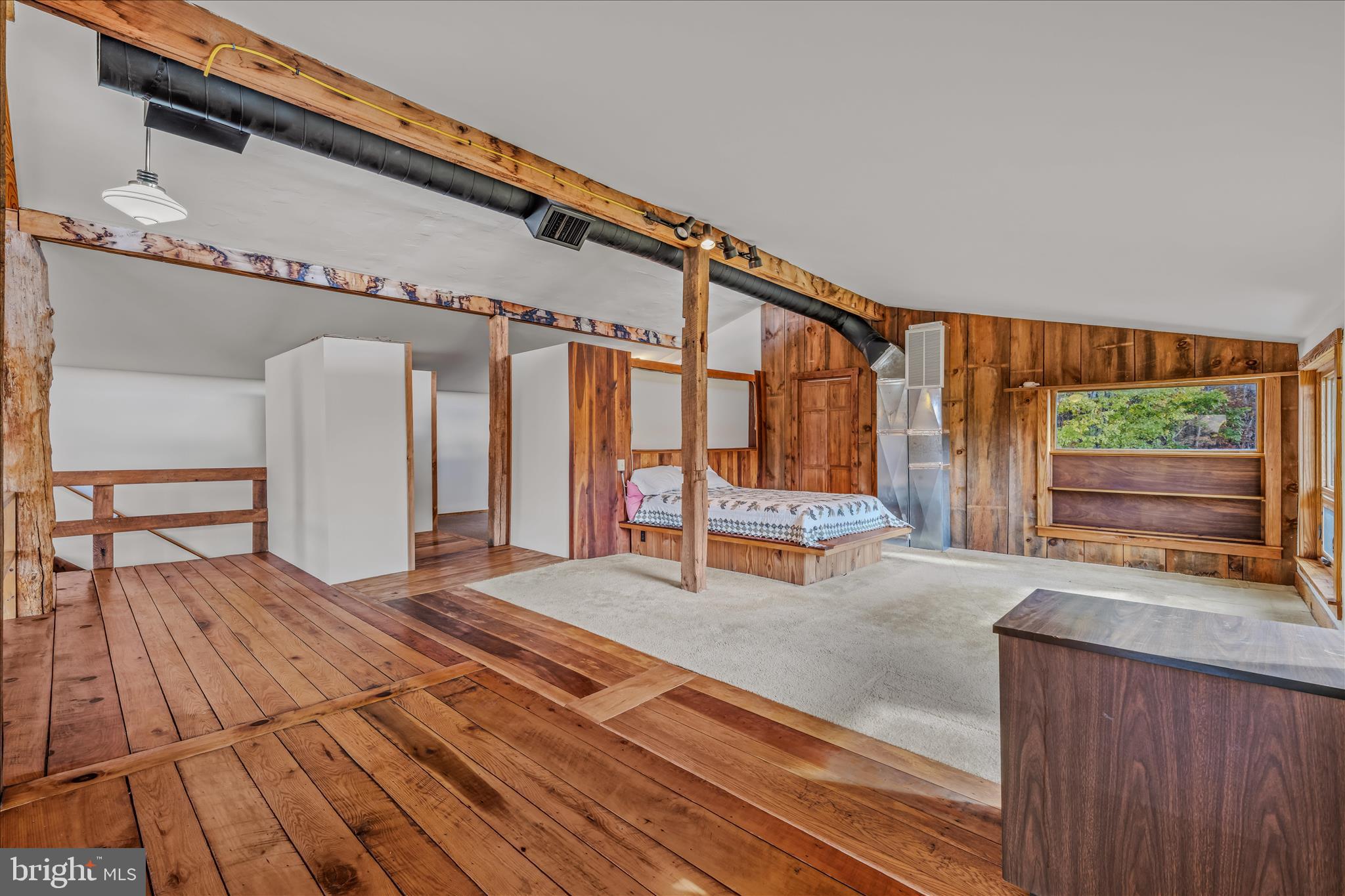 3041 PINE GROVE ROAD