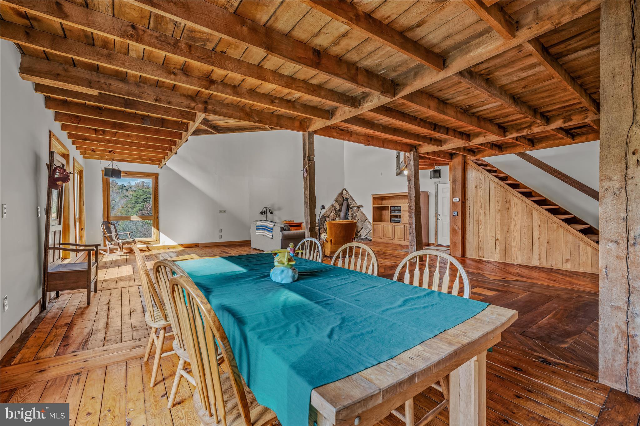 3041 PINE GROVE ROAD