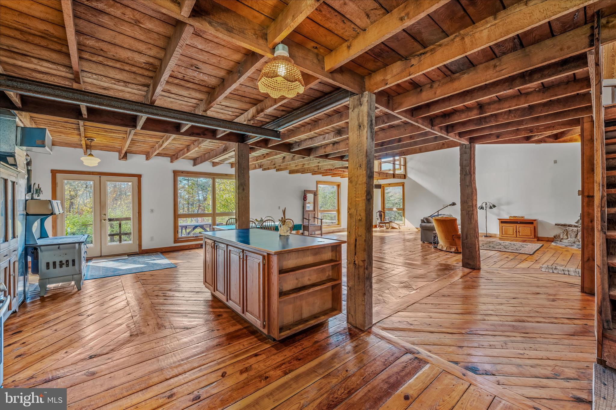 3041 PINE GROVE ROAD