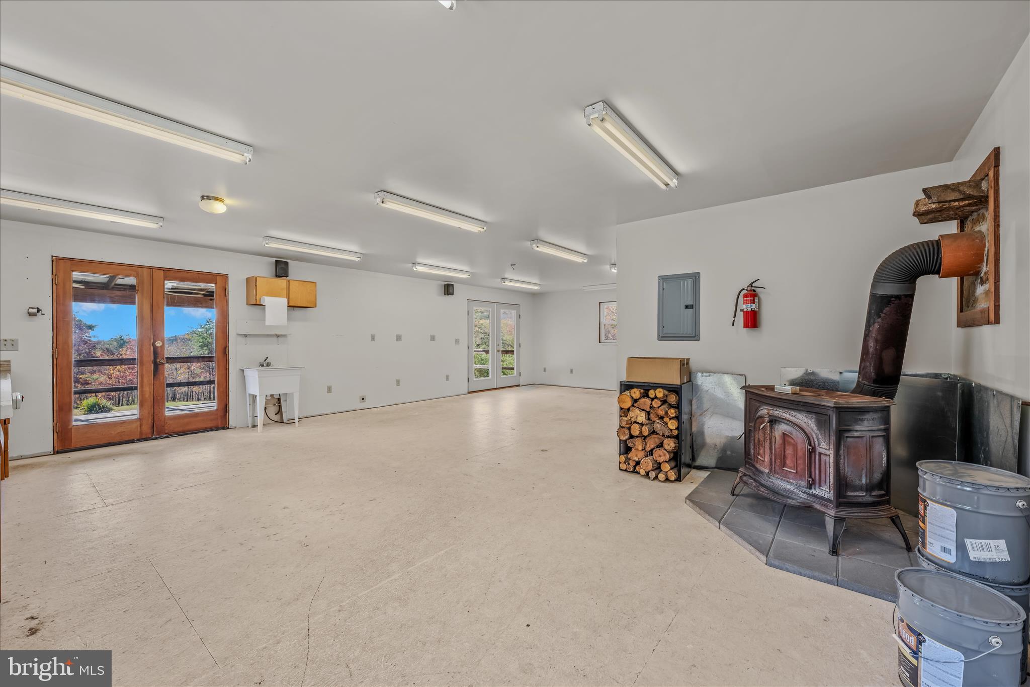 3041 PINE GROVE ROAD