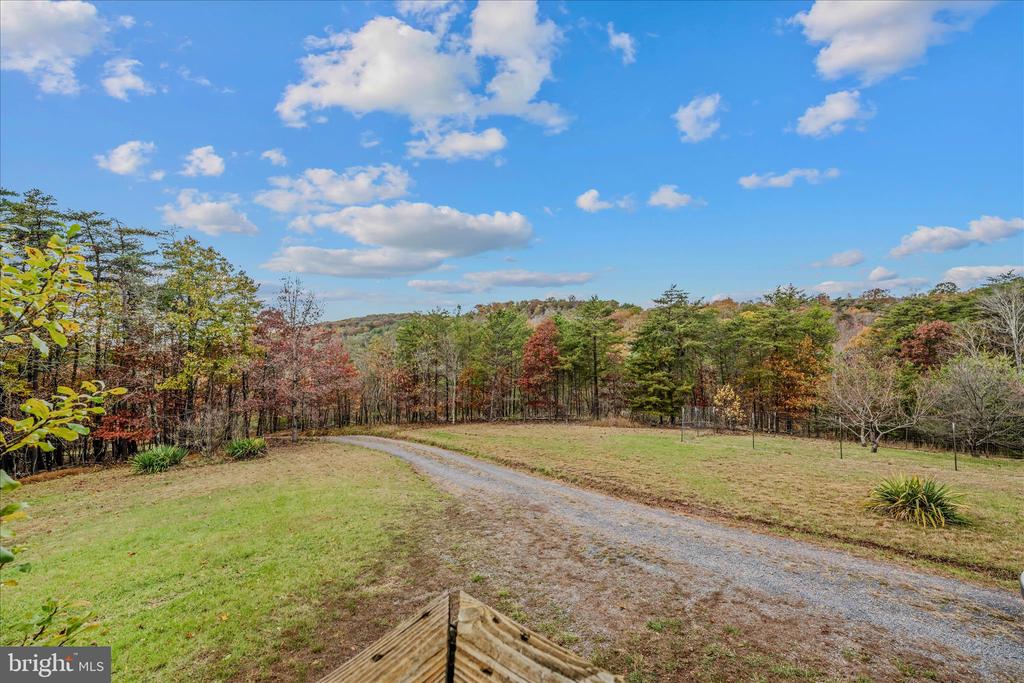 3041 PINE GROVE ROAD