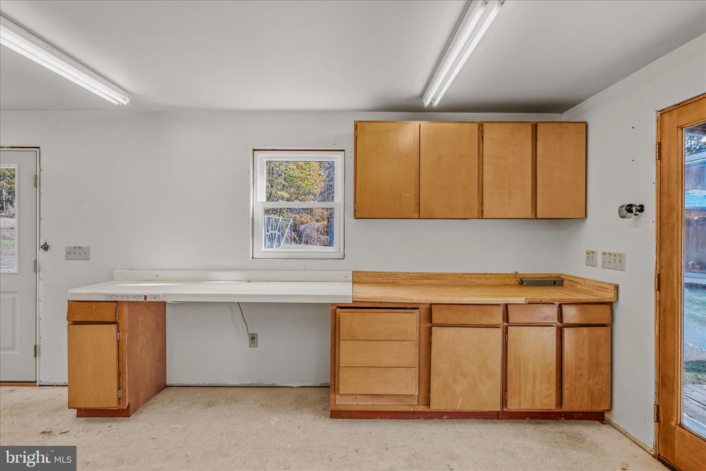 3041 PINE GROVE ROAD